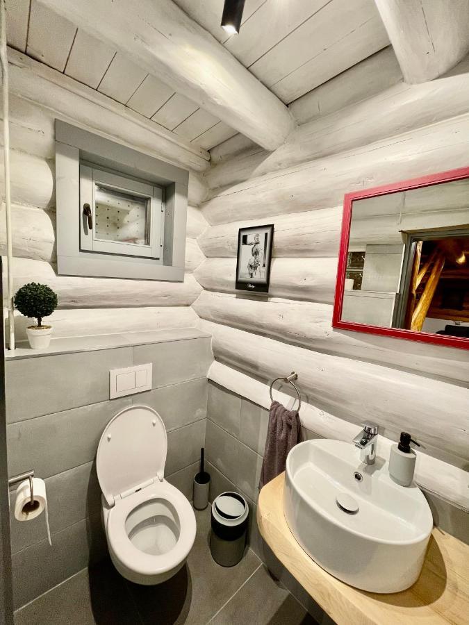 Cabana Din Groapa Frumoasa Rîşnov エクステリア 写真